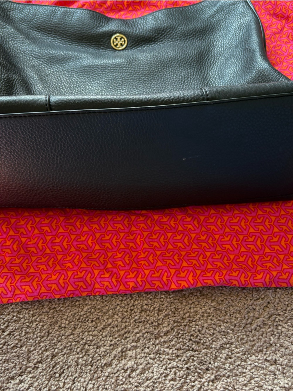Tory Burch Black Leather Hobo Shoulder Bag - Picture 6 of 13